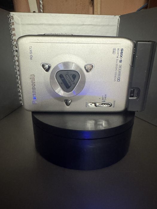 Walkman Panasonic full metalic
