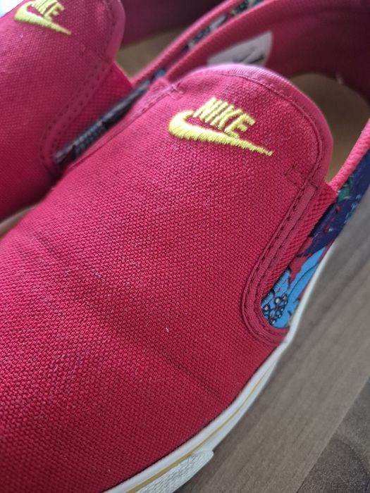 Слипоны Nike оригинал. Размер 37