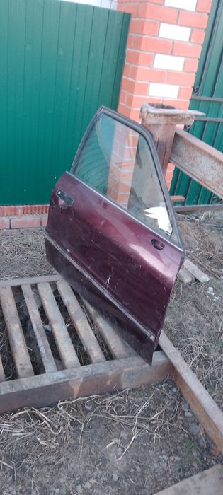 Продам дверь в сборе Ауди 80 б3