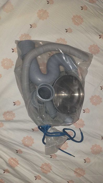 Раковина 72Х45см; глубиной 24см