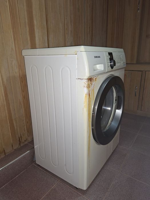 Стералний машинка автомат сотилади холати тозза ювади