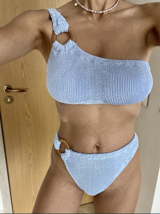 Нови Бански по модел на Paramidonna