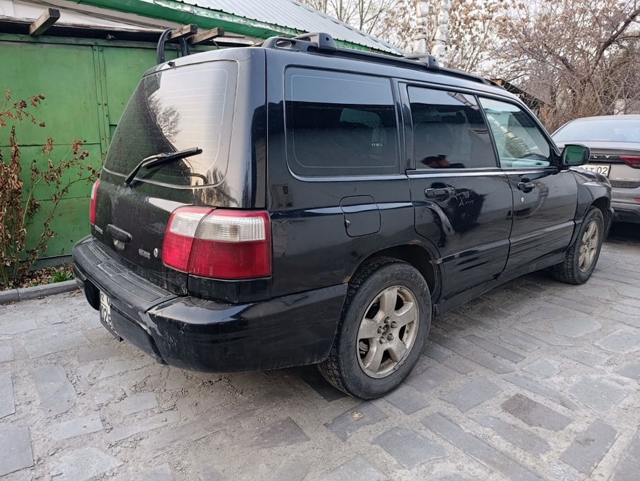 Subaru Forester 2001 года