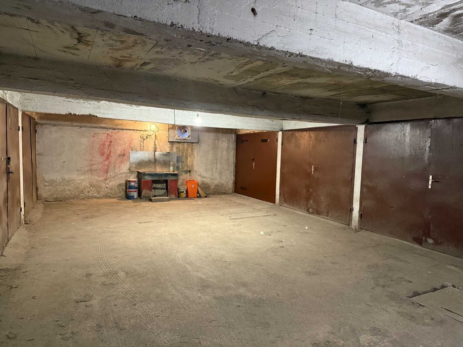 Продава се Гараж / Паркомясто в Стара Загора, Център - 17 кв.м за 555 €/кв.м - Снимка #2