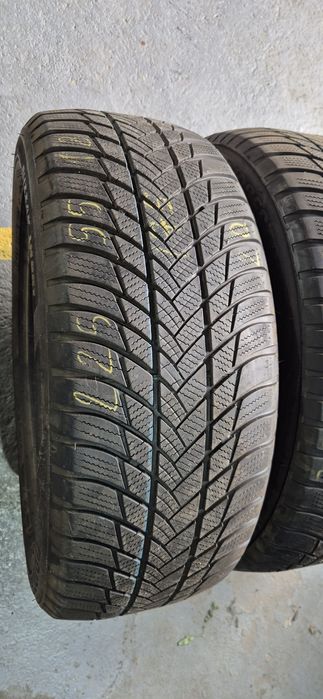 225 55 18 Bridgestone m+s