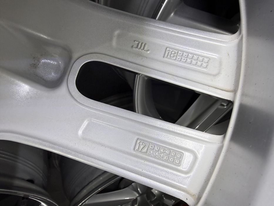 4бр. КАТО НОВИ 19” ОРИГИНАЛНИ Джанти 5х112 за -AUDI/VW/SKODA/SEAT/VAG- 8.5Jx19H2,ET45