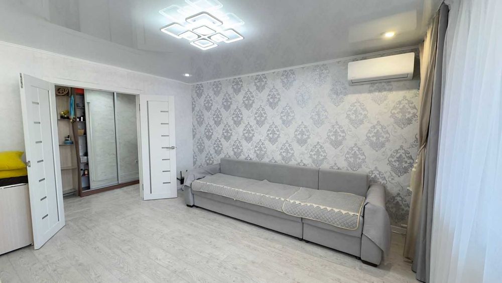 Продам 3-х комн квартиру 19 мкрн