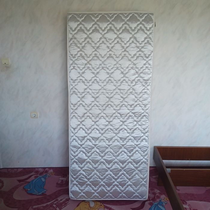 Матрак еднолицев 82х190