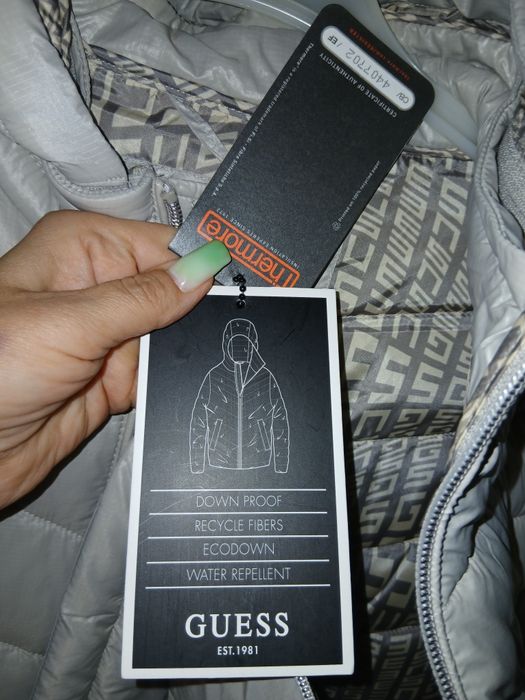 Geaca GUESS ORIGINALA noua cu eticheta