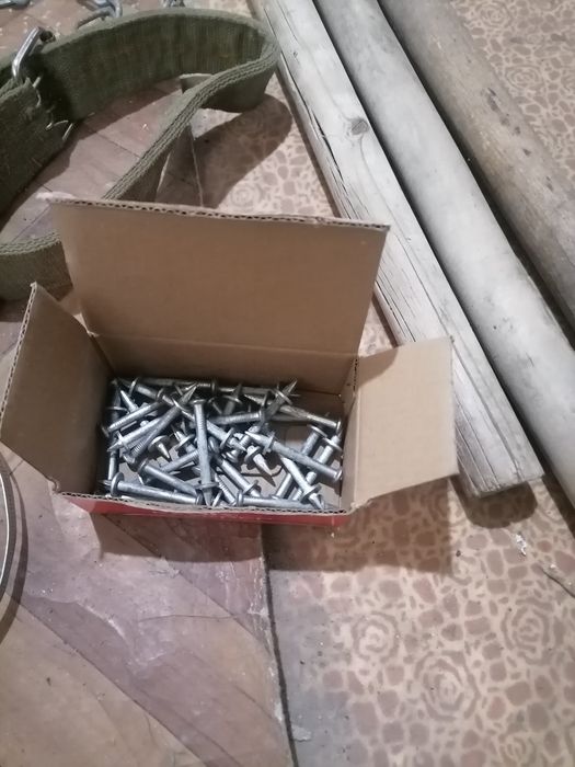 Продам инструменты бу.