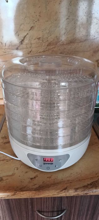 Сушилня за плодове и зеленчуци