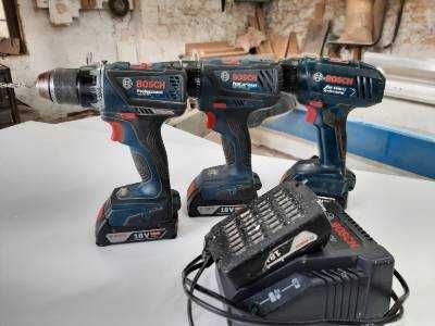Комплект 3 винтоверта Bosch със зарядно устройство и 2 батерии