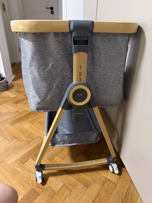 Patut bebelus co-sleeper + Masa infasat + Carusel muzical
