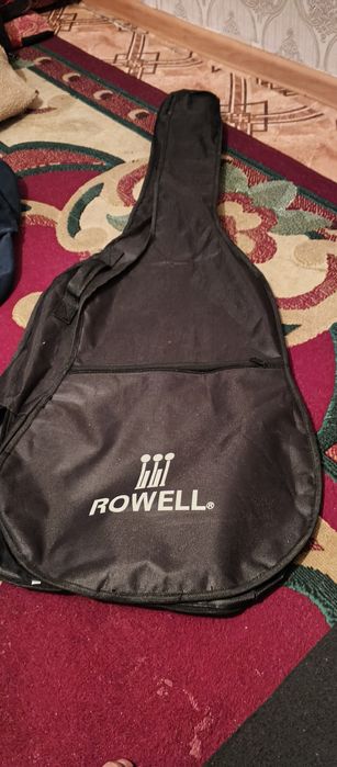 Гитара аккустика