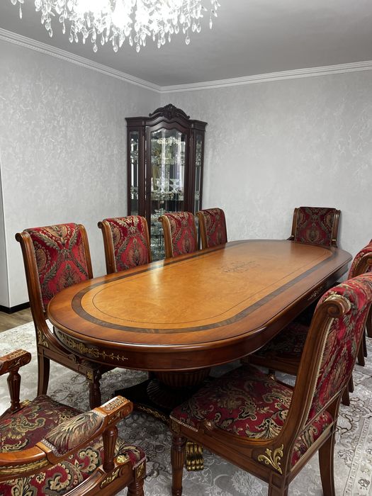 Стол со стулями  из дуба