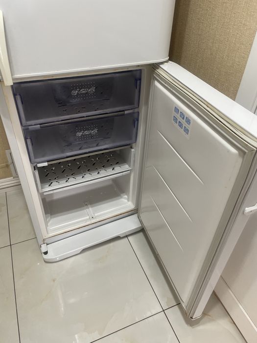 Продам холодильник «Бирюса»