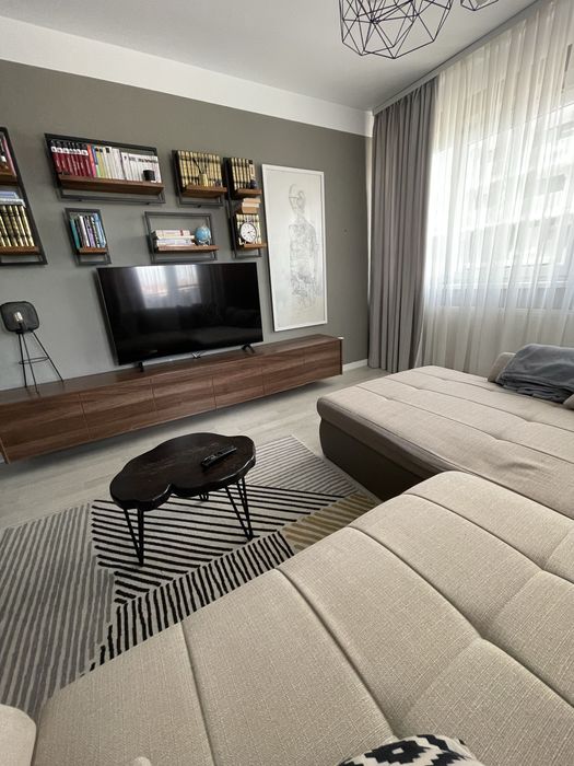 Vand apartament 3 camere Prima Onestilor