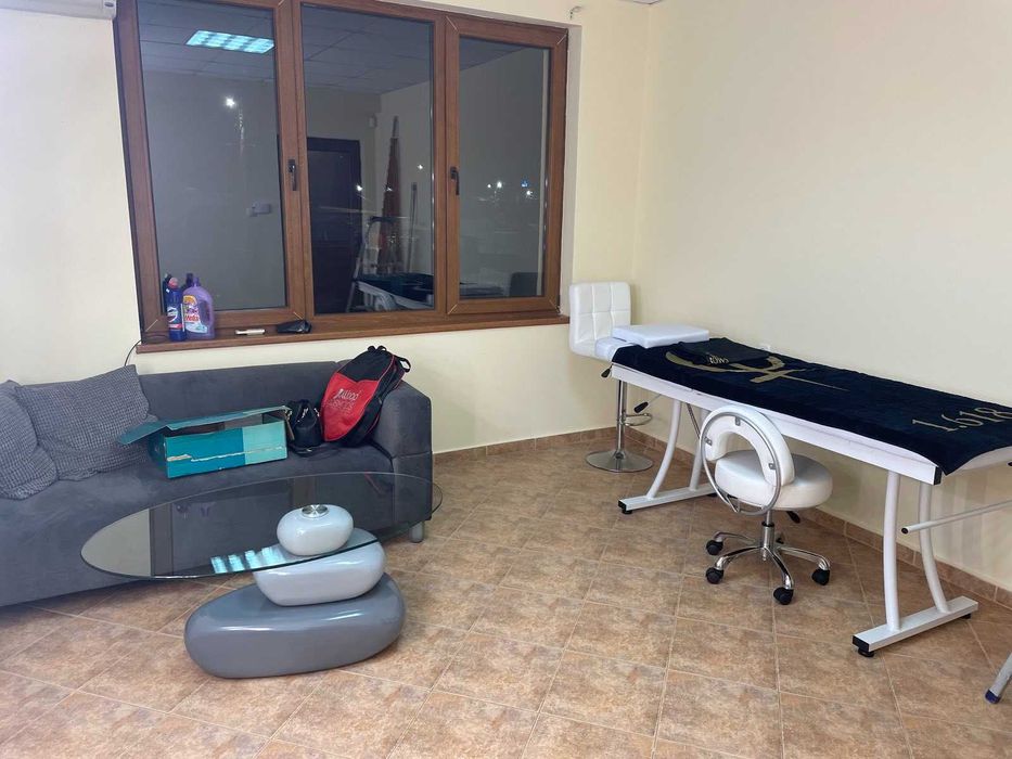 Козметичен стол табуретка за педикюр Zen - бяла 37/43 см