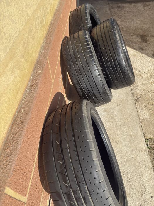 Шины на автомабиль