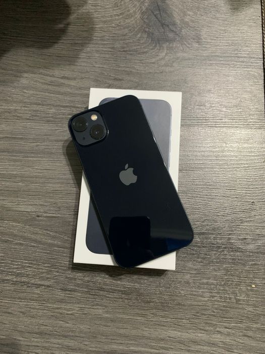 Продается Айфон 13 128