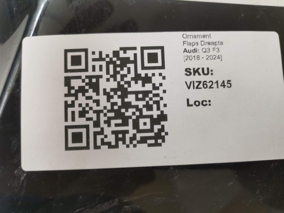 Орнамент Флапс Десен Предна Броня Ауди Q3 F3 [ - ] С-Линия Оригинален