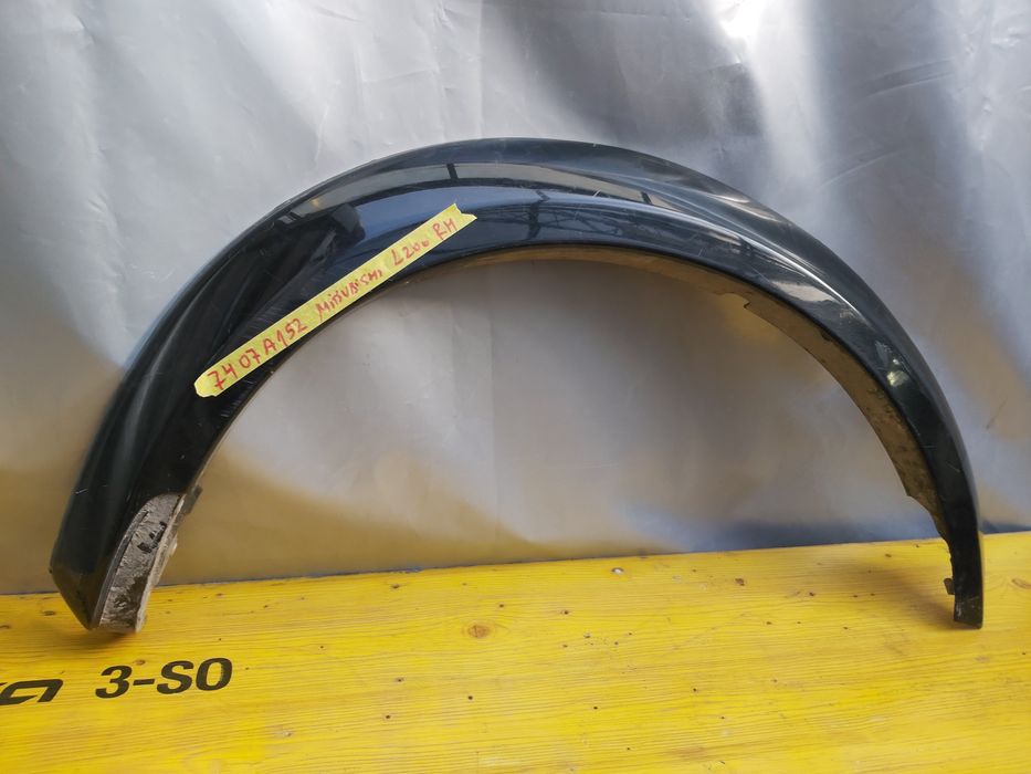 Лайсна калник задна дясна митсубиши л200 Mitsubishi L200