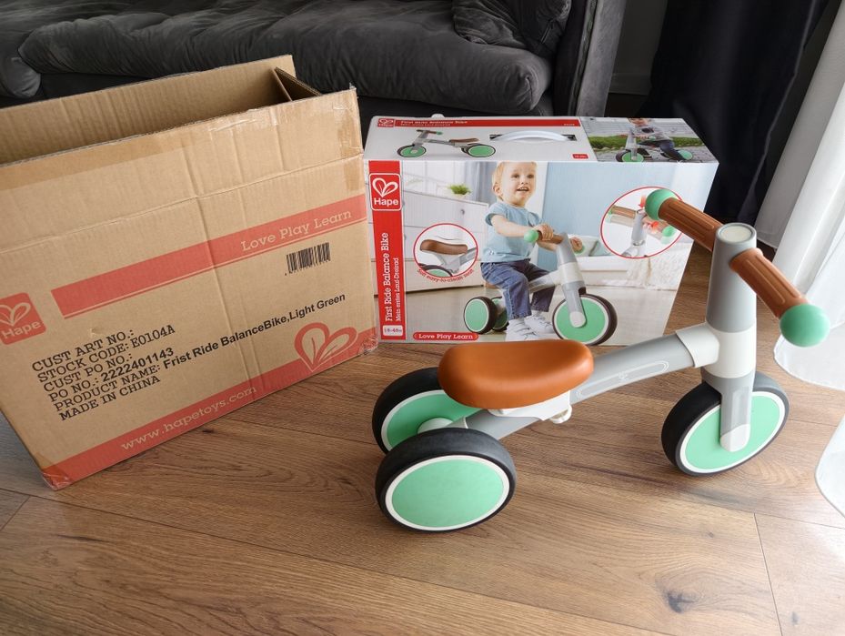 HAPE Bicicleta de echilibru Verde cu 3 rotiI - tricicleta 1-4 ani