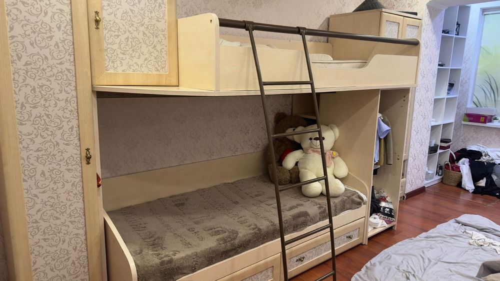 Двух ярусная кровать