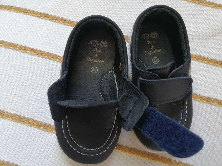 Pantofiori baieti ,mărimea 22.