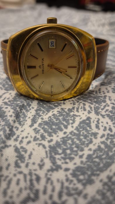Ceas mecanic Helvetia