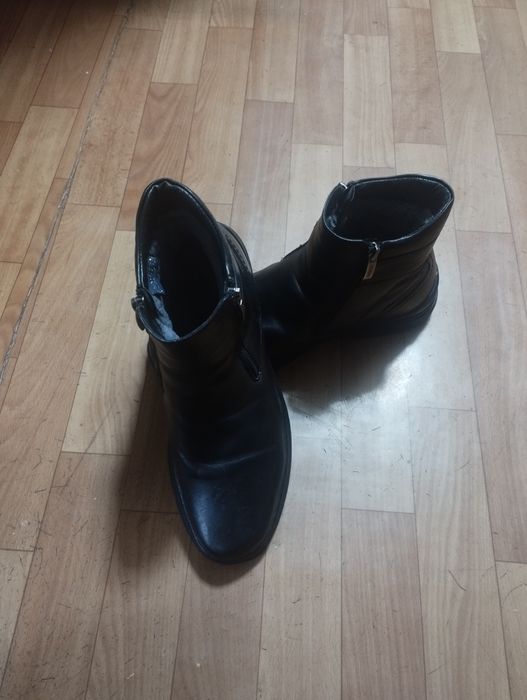 Продам  зимние сапоги
