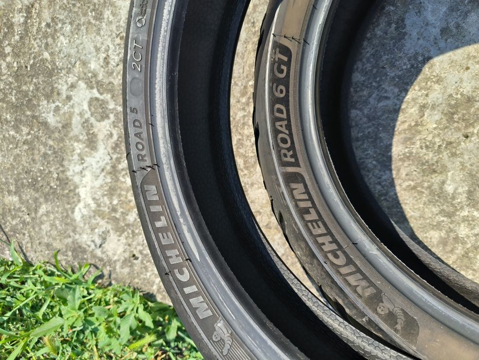 Michelin Road 6 120/180
120/70/17 Dot 4124
Гумите са в доста добро с