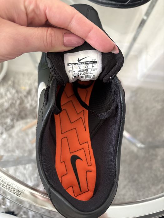 Кожени маратонки Nike