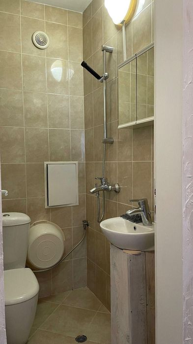 Дава се под наем Тристаен апартамент в София, Красно село - 110 кв.м за 746.64 € - Снимка #8