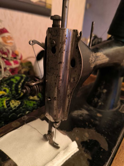 Две швейные машинки ручные "Подольск"