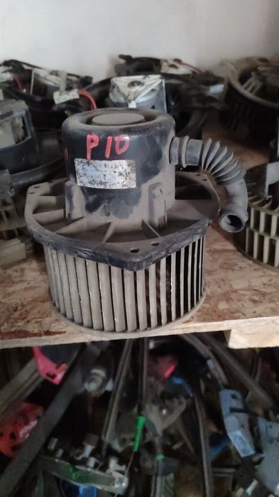 Моторчик печки Ниссан примера P10