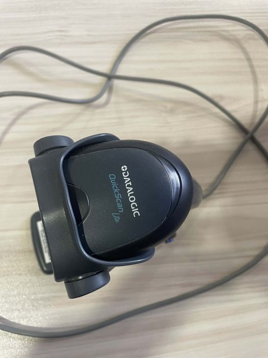 Баркод скенер/четец Dataligic QuickScan Lite със стойка