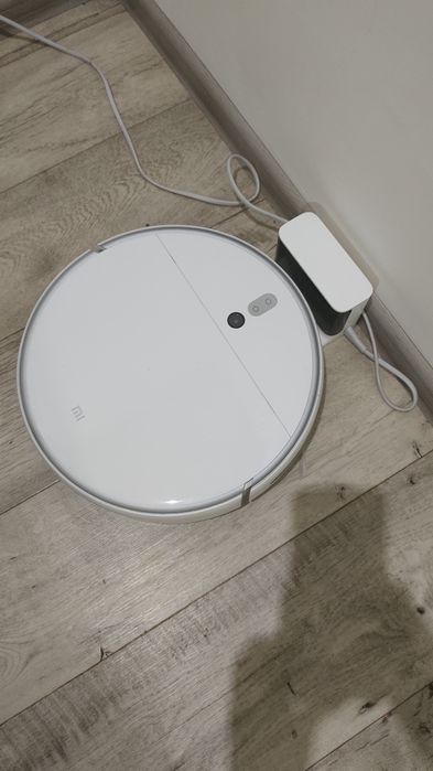 Робот пылесос ксиоми