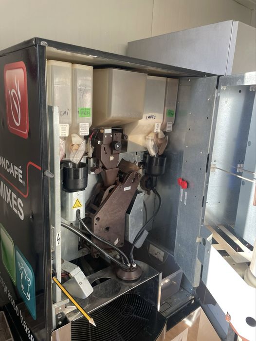 Aparat(expresor) automat cafea bianchi