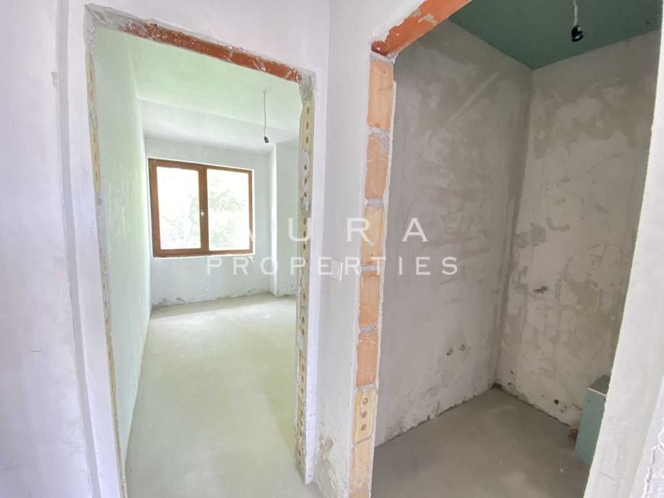 Продава се Тристаен апартамент в Разград, Варош - 86 кв.м за 1003 €/кв.м - Снимка #13