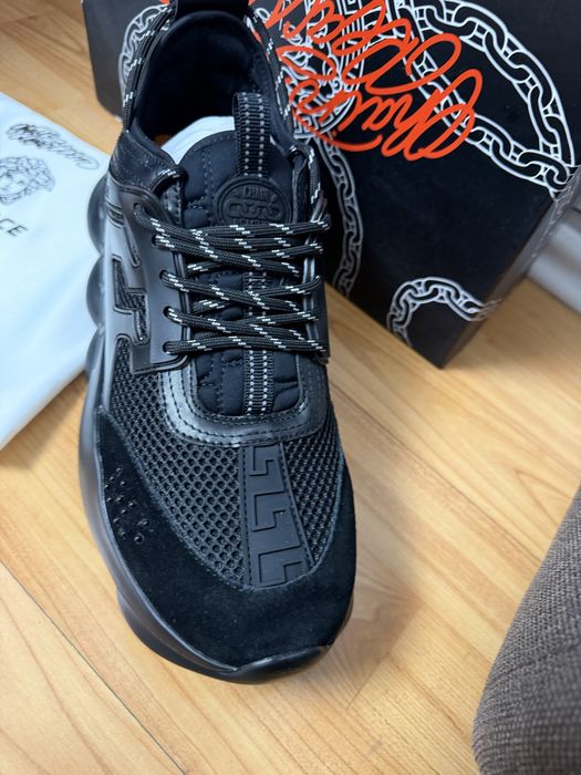 Versace Chain Reaction