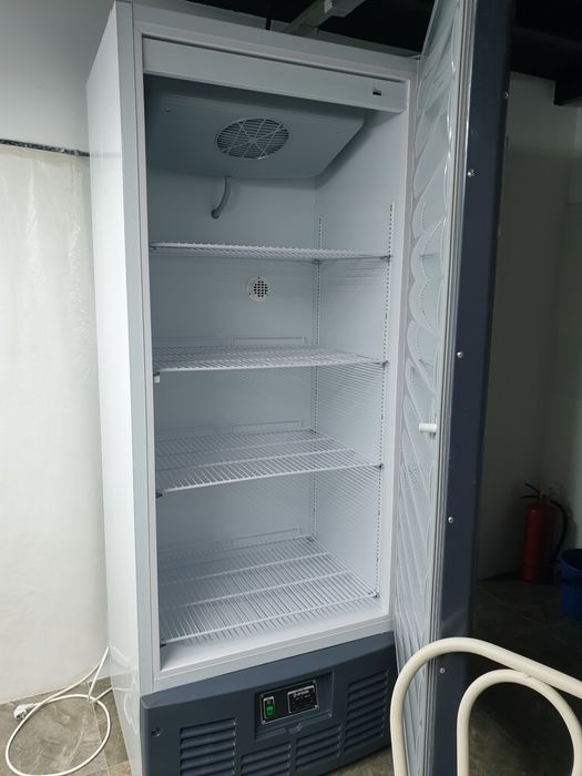 Холодильник и морозильник