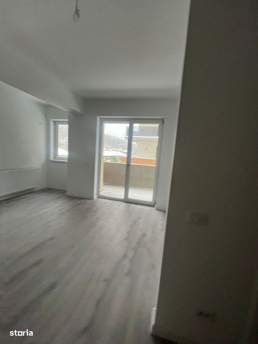FINALIZAT-FRUMOASA-Poitiers ap.2 camere, intabulat,  OCAZIE!