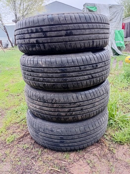 Шины продам в хорошем состоянии