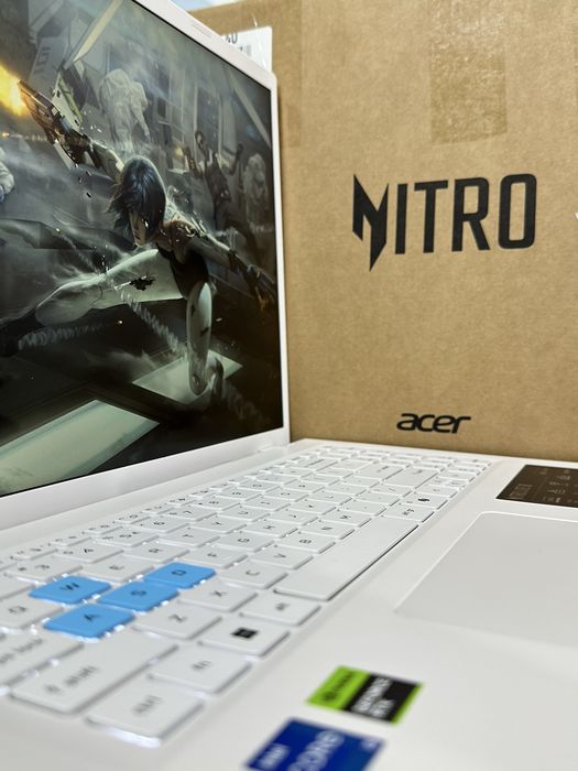 Мощный игравой ноутбук Acer Nitro Lite i5-13420H 16/512 RTX3050(6GB)