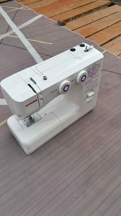 Швейная машина JANOME PS 25