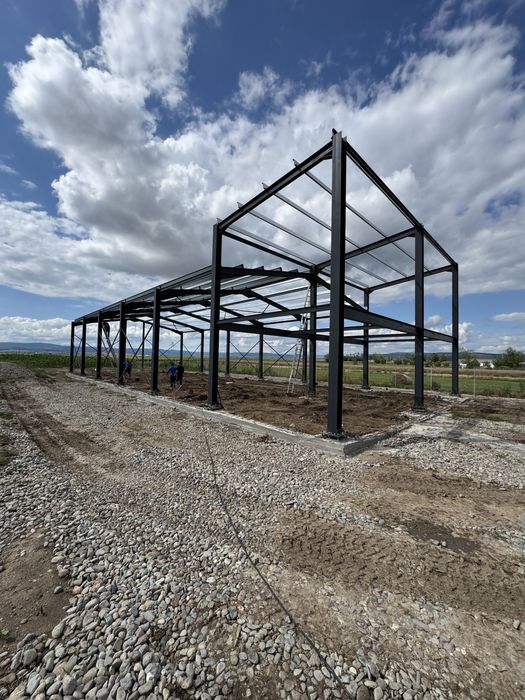 Vând structura metalica profesionala