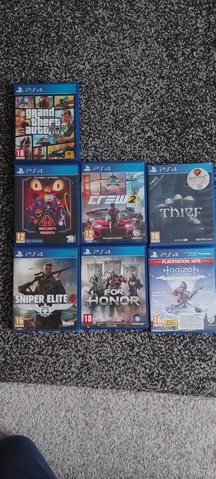 Vand sau schimb jocuri ps4