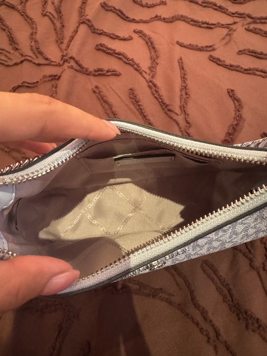 Рокля марка “Lorreti” / чанта “Michael Kors”