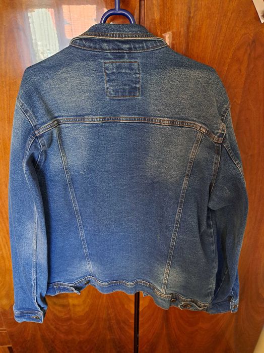 Vand geaca de blugi Zara barbati